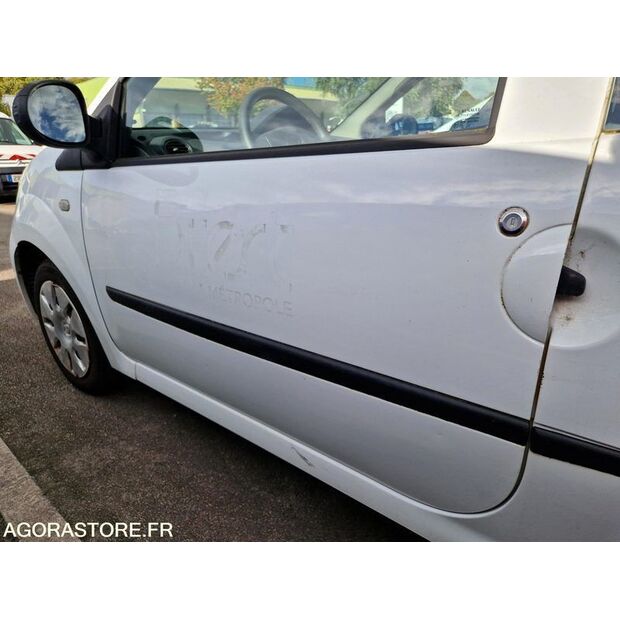 2009 Renault Twingo-42695563