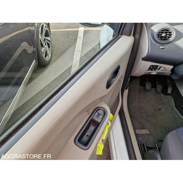 2009 Renault Twingo-42695564