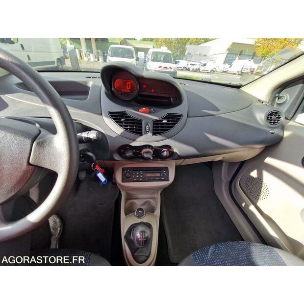 2009 Renault Twingo-42695568