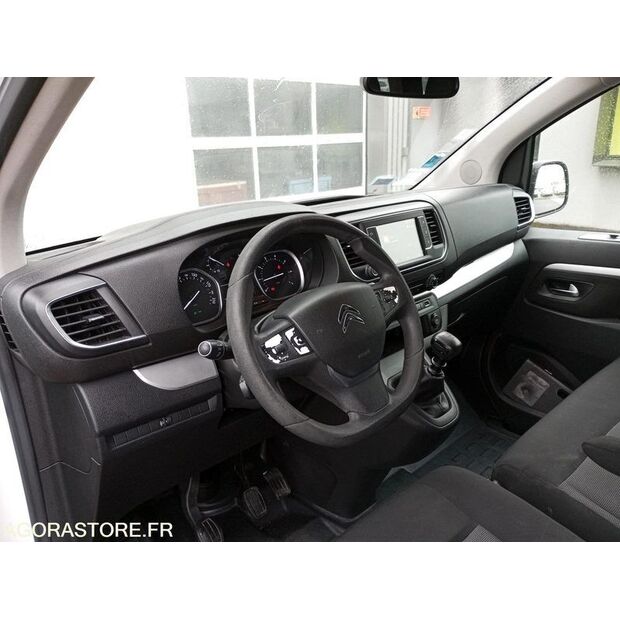 2017 Citroen Jumpy-42695861
