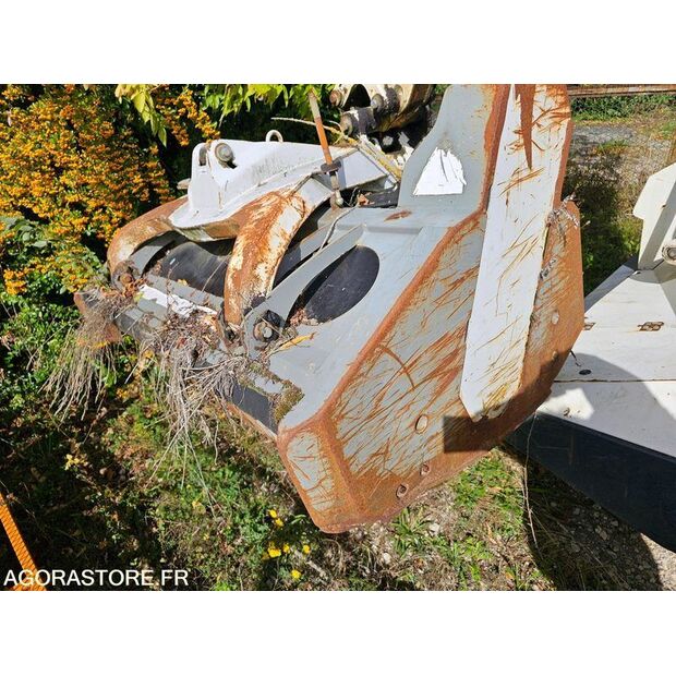 2009 CLAAS ERGOS 446-42695998