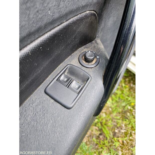 2013 Renault Kangoo-42696043