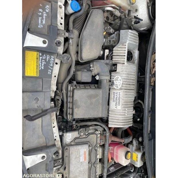 2011 Toyota AURIS-42696081