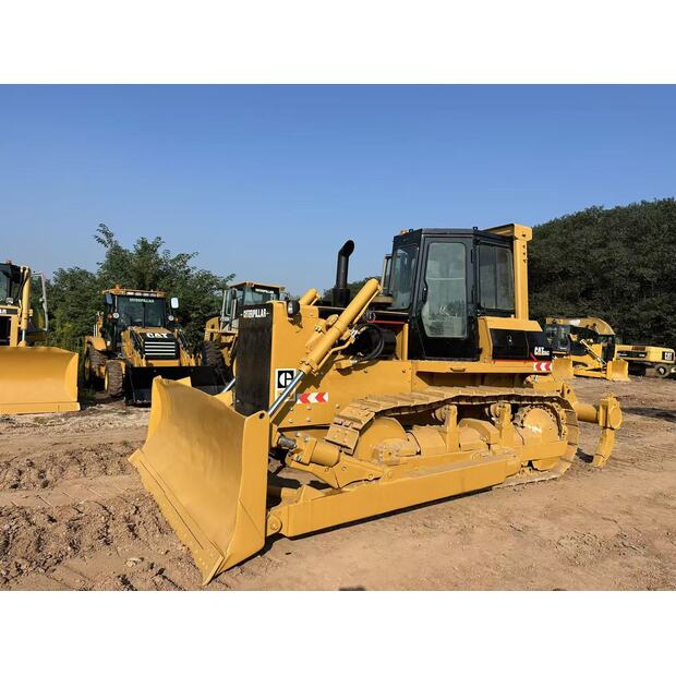 2016 Caterpillar D6G-42696158