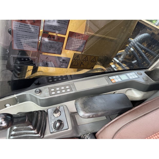 2024 Caterpillar 323D2L-42696174