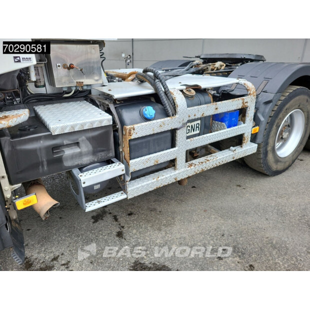 2017 رينو T520-42696570