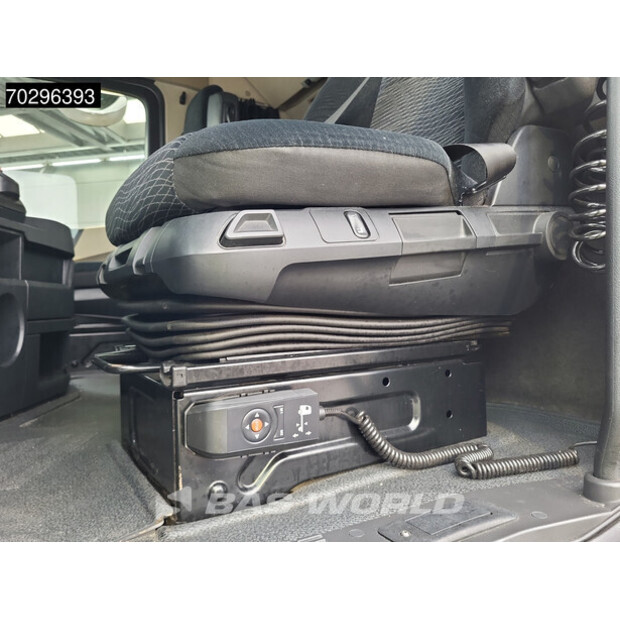 2020 Mercedes-Benz Actros 1942-42696692