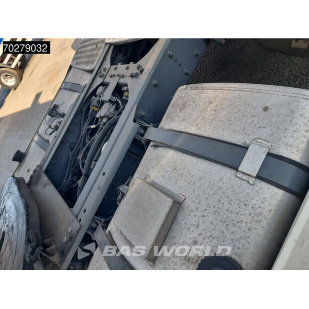 2017 داف XF 480-42696851