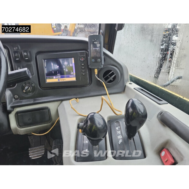 2012 Caterpillar 740B-42696884