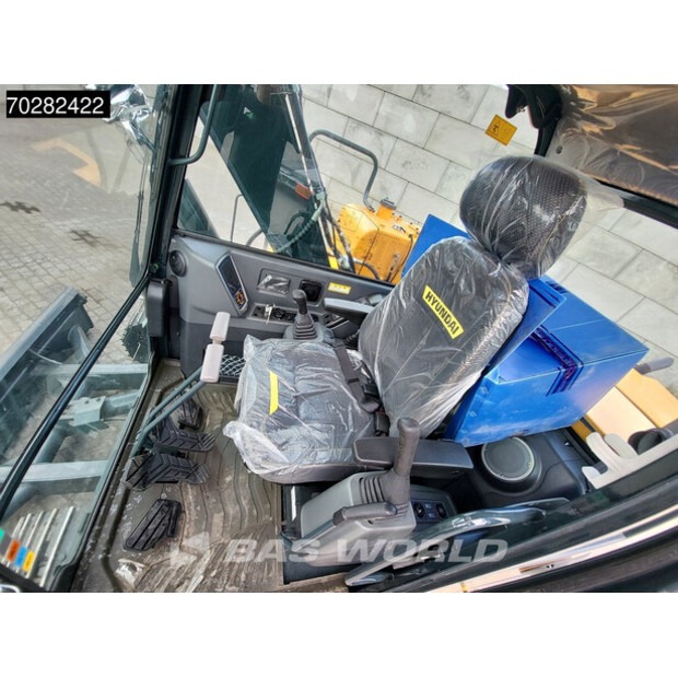 2024 Hyundai HX80N-42696973