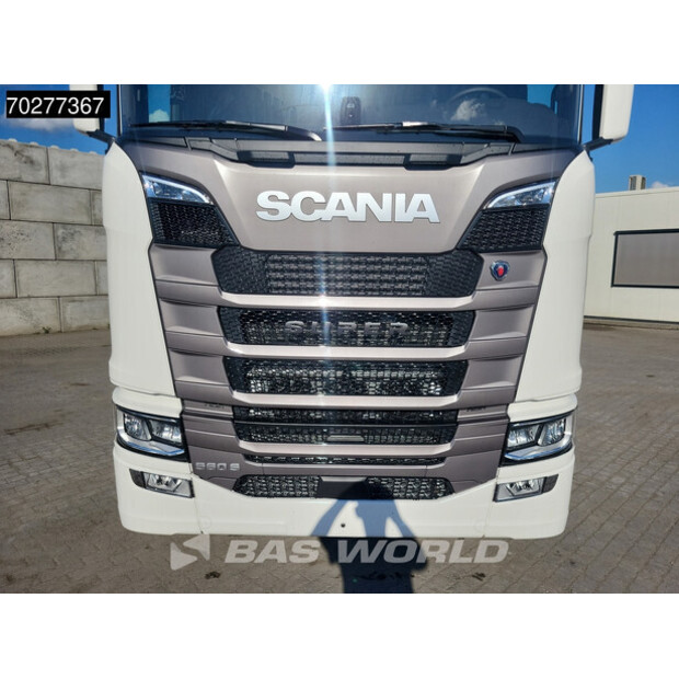 2025 سكانيا S560-42697137