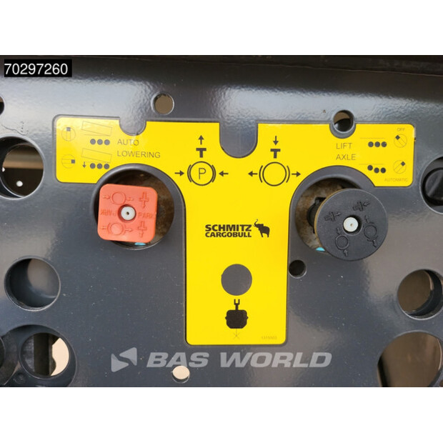 2021 Schmitz Cargobull SCB*S3D-42697825
