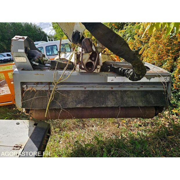 2009 CLAAS ERGOS 446-42711563