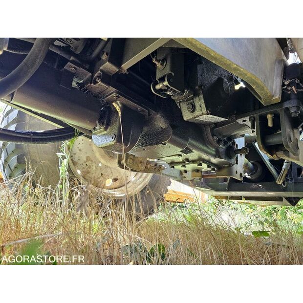 2009 CLAAS ERGOS 446-42711574
