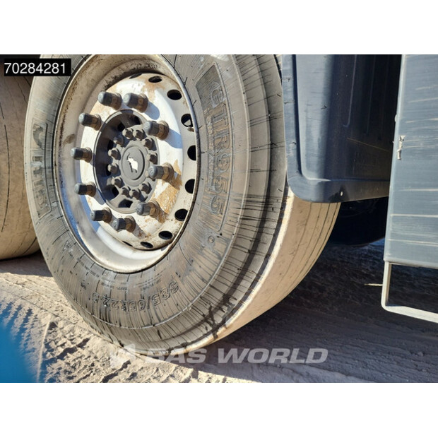 2017 Schmitz Cargobull SCB*S3B-42711877