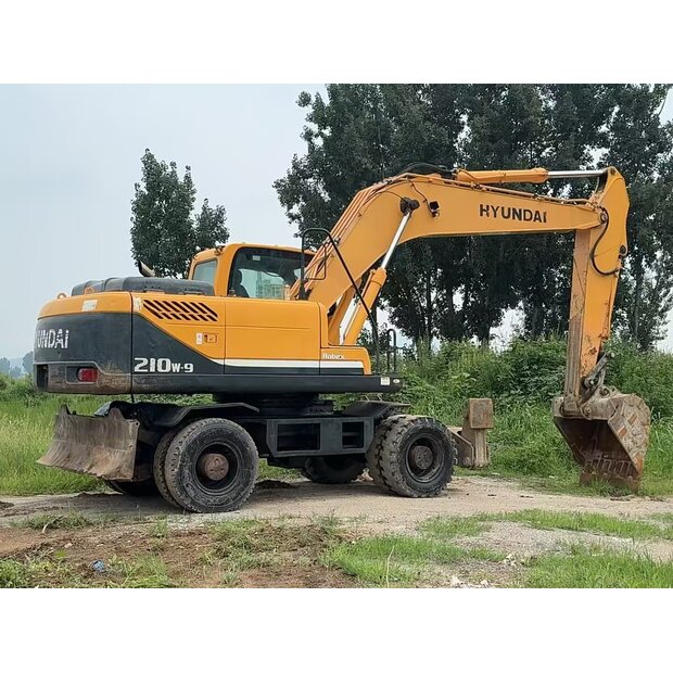 2021 هيونداي R210W-9-42711993