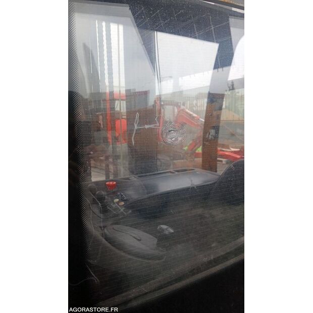 2018 Fenwick R16-42724183