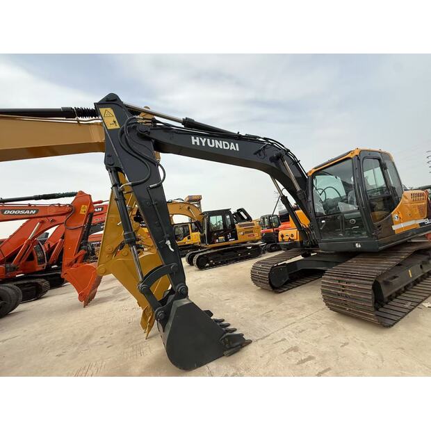 2023 هيونداي 150LC-9S-42724279