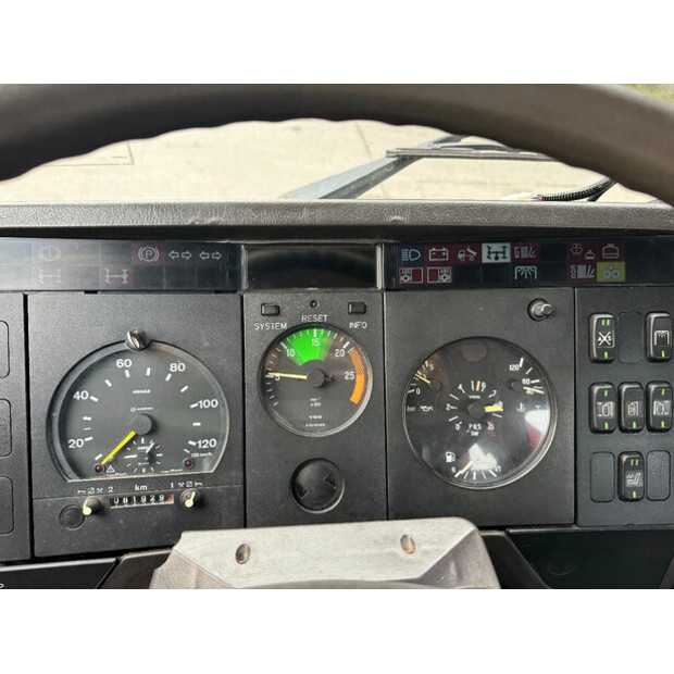 1998 مرسيدس بنز Sk 1824-42724336