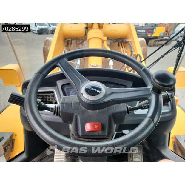 2017 Hyundai HL955-42724504