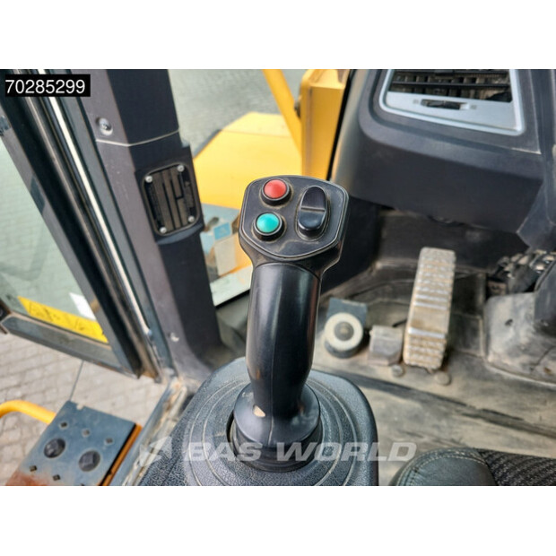 2017 Hyundai HL955-42724505