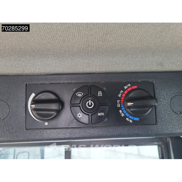 2017 Hyundai HL955-42724510