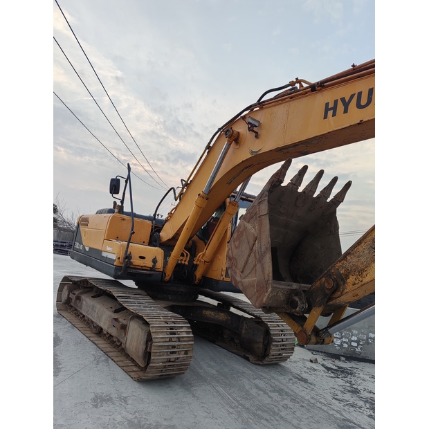 2018 Hyundai 210LC-9S-42724543