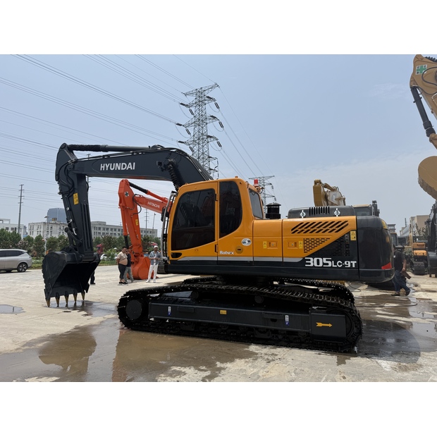 2024 هيونداي 305LC-9T-42724613