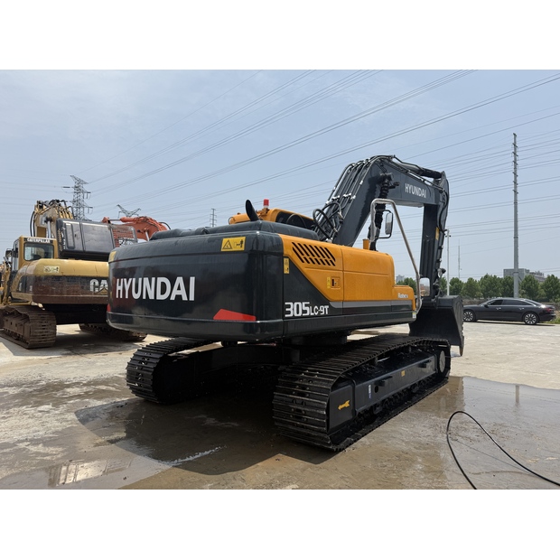 2024 هيونداي 305LC-9T-42724617