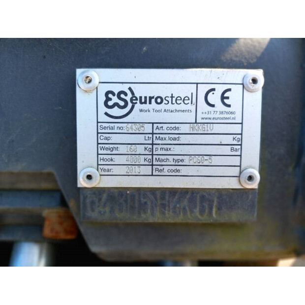 2013 Komatsu PC88MR-8-42725090