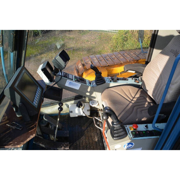 2006 سينيبوجين 3300-42725147