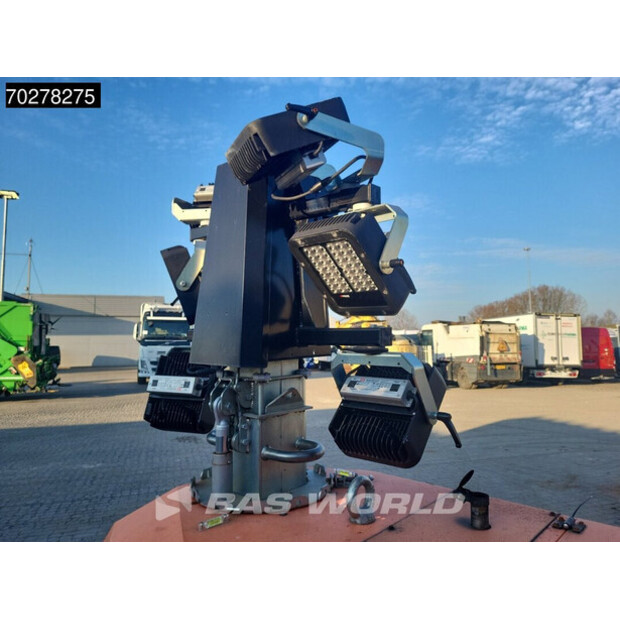2015 Towerlight VB-9-42725465