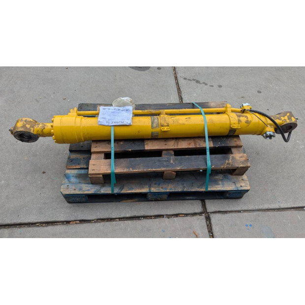2022 Komatsu PC210LC-10-42725719