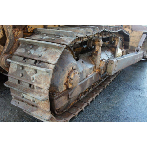 1979 كوماتسو D155A-1-42725842