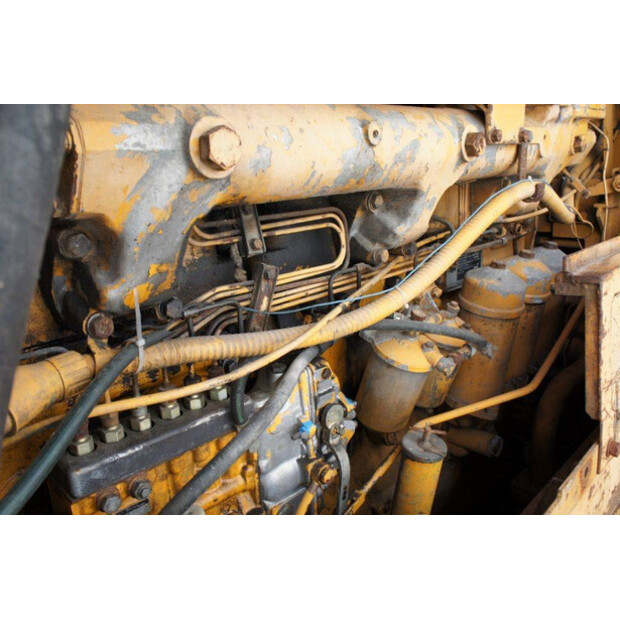 1979 كوماتسو D155A-1-42725850