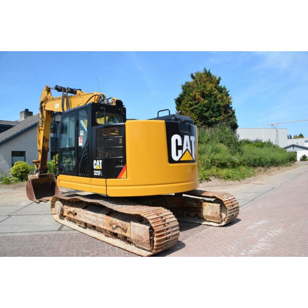 2016 Caterpillar 325FLCR-42725893