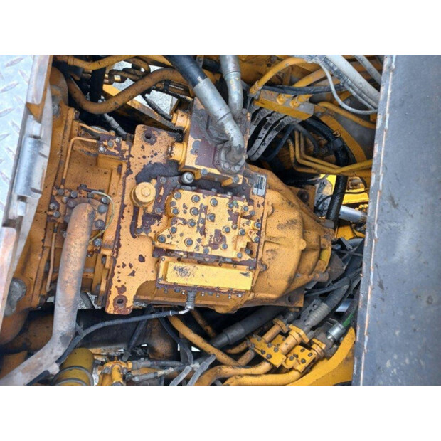 2006 Komatsu WA800-3-42726121