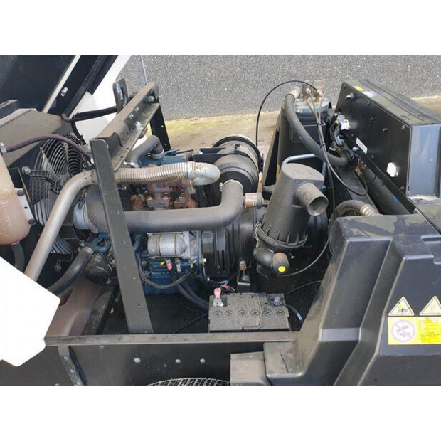 2014 Kaeser M 31 PE-42727106