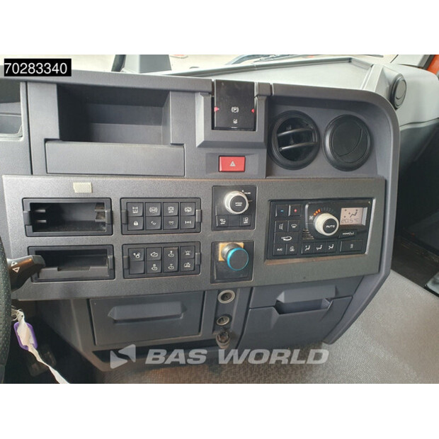 2016 Renault T380-42727210