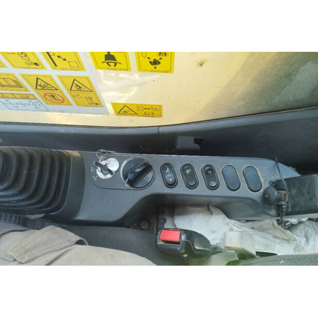 2022 Komatsu PC500LC-10M0-42727319