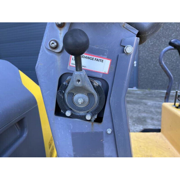 2014 DYNAPAC CC1100-42727727