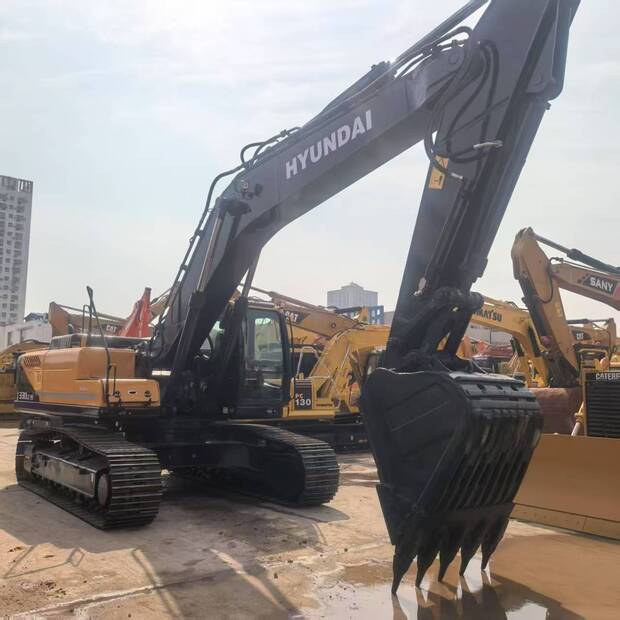 2023 هيونداي 330LC-9-42728299