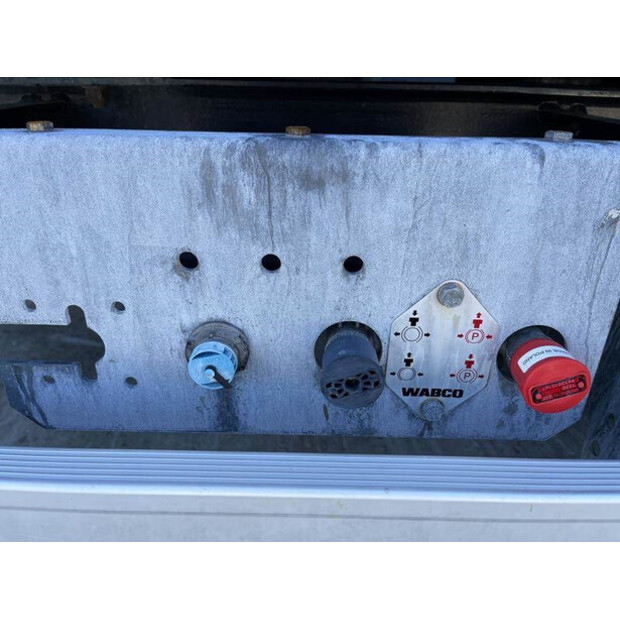 2008 Atlas-Copco XRXS 566 CD-42728400