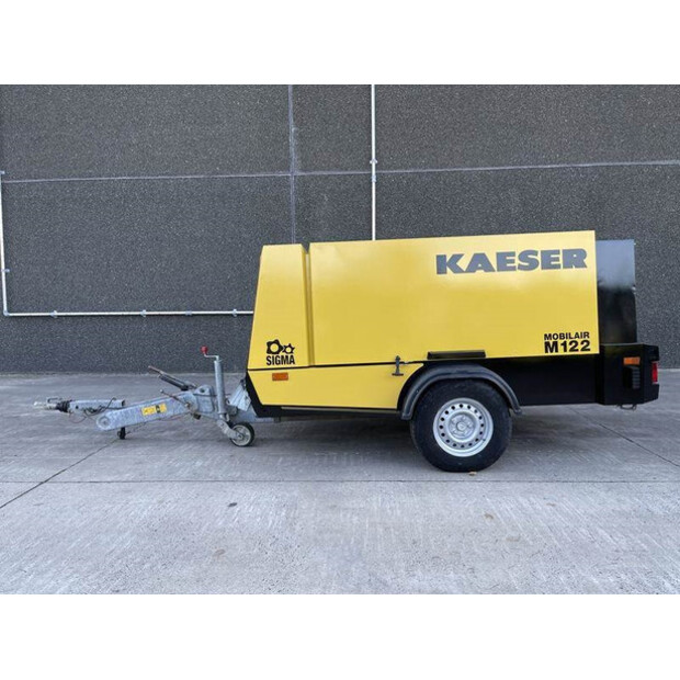 2011 Kaeser M 122 - N-42728614