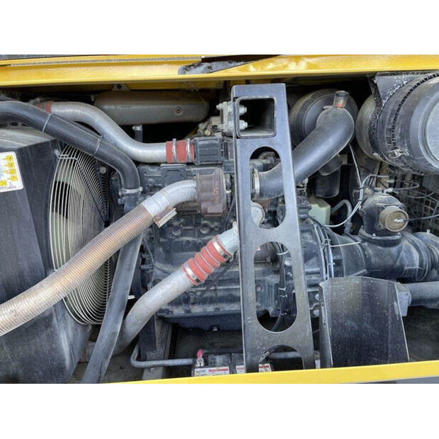 2011 Kaeser M 122 - N-42728624
