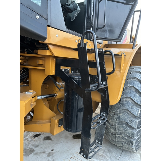 2024 Caterpillar 140K-42728791
