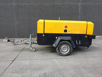 Image de COMPRESSEURS MÉCANIQUES 2012 Doosan 7 / 71 - N