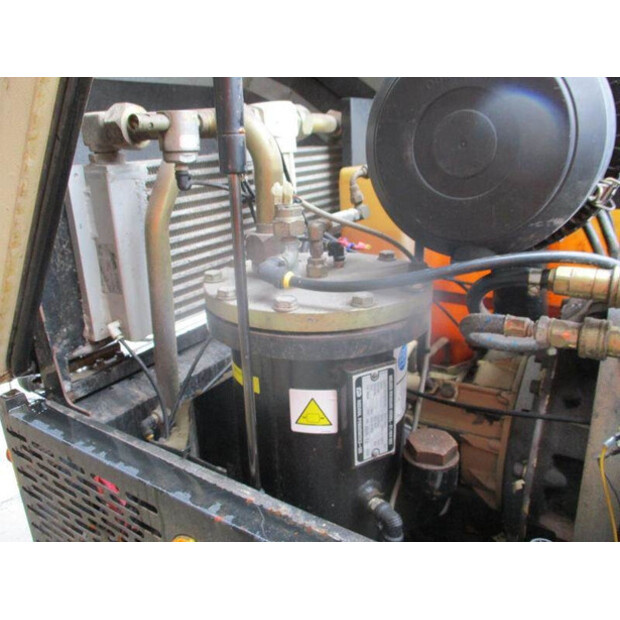 2001 INGERSOLL RAND 7/31-42729440