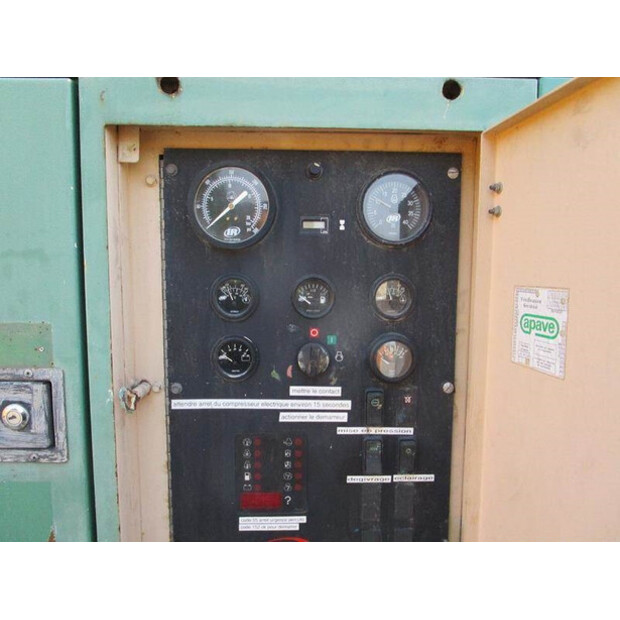 2003 INGERSOLL RAND 9/300-42729536