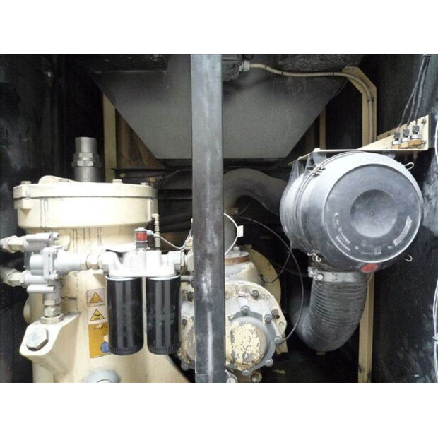 2004 INGERSOLL RAND N 55 Nirvana-42729663